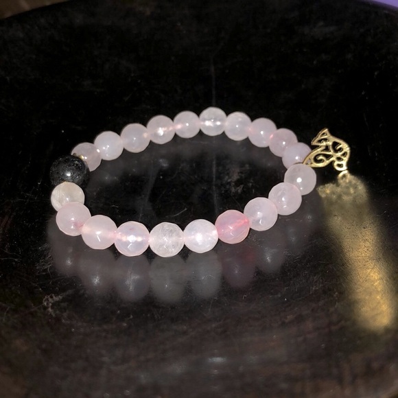 Faceted Rose Quartz + Charm + Shungite w/ copper - Picture 2 of 10